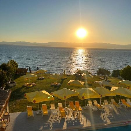 Life Point Hotel Çeşme Exterior foto