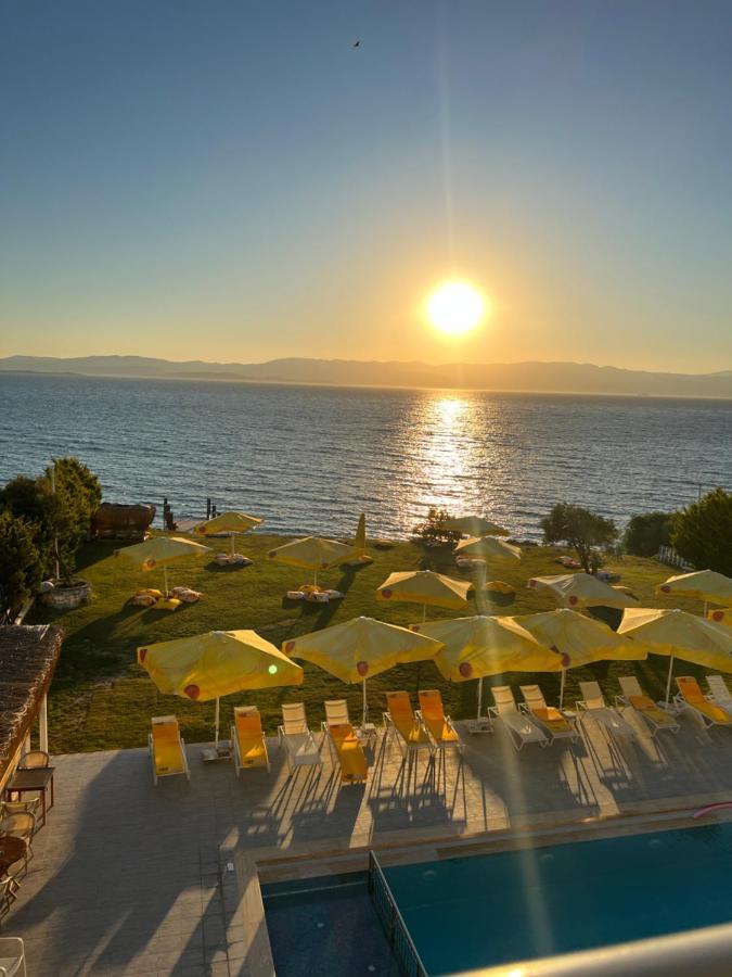 Life Point Hotel Çeşme Exterior foto