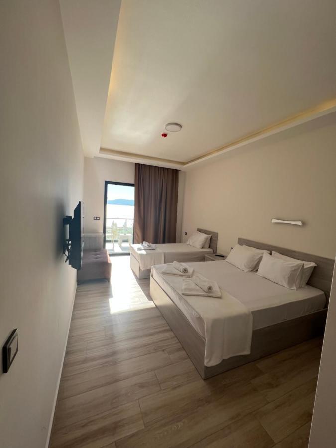 Life Point Hotel Çeşme Exterior foto